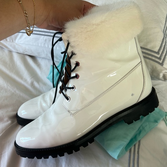 💎 Aquazzura White Patent Faux Fur Winter Size 9 - Picture 11 of 16